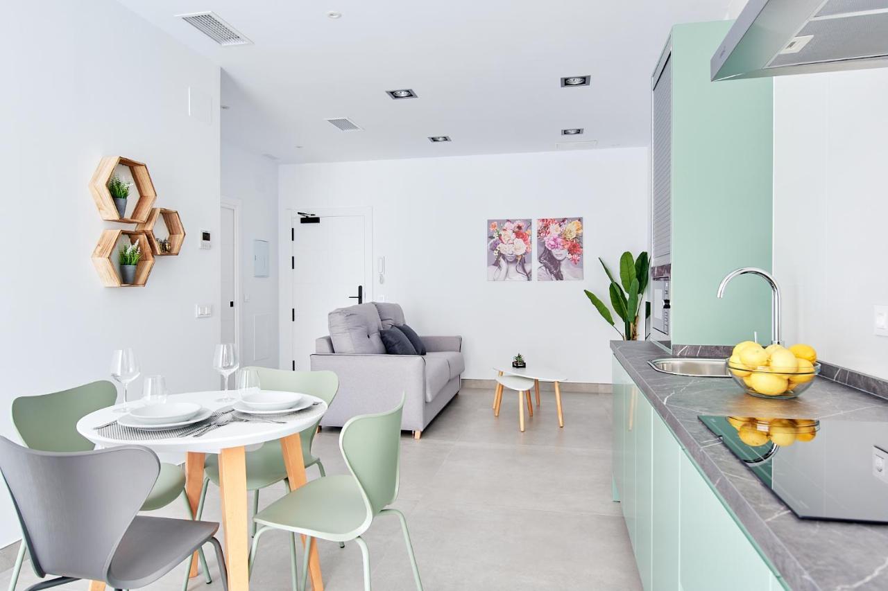 9 Nidos Centrica Suites - Nuevo プラセンシア 部屋 写真